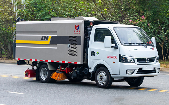 途逸后置吸尘车