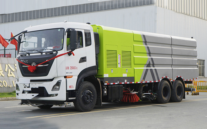 东风天龙洗扫车