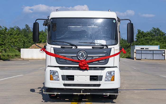 单发电气化洗扫车