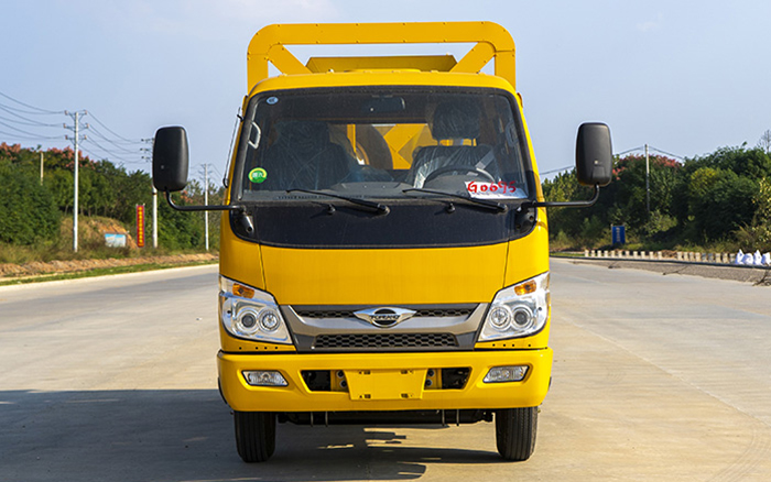 福田小卡3防撞缓冲车