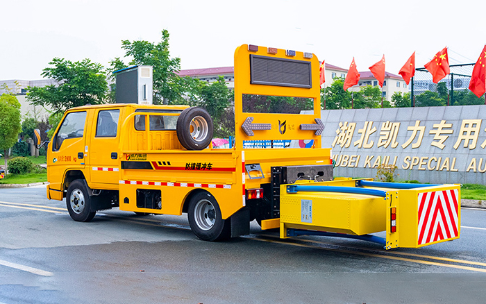 江铃顺达防撞缓冲车