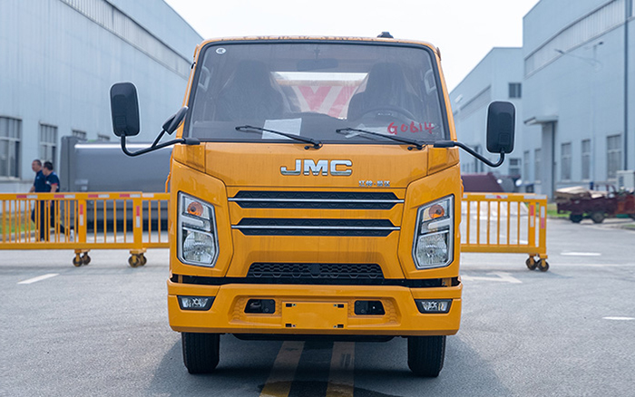 江铃顺达防撞缓冲车