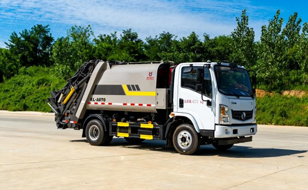 东风10.5方压缩式垃圾车