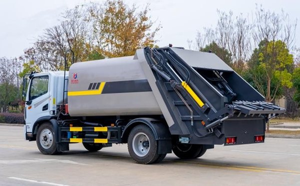 12方东风T3压缩式垃圾车