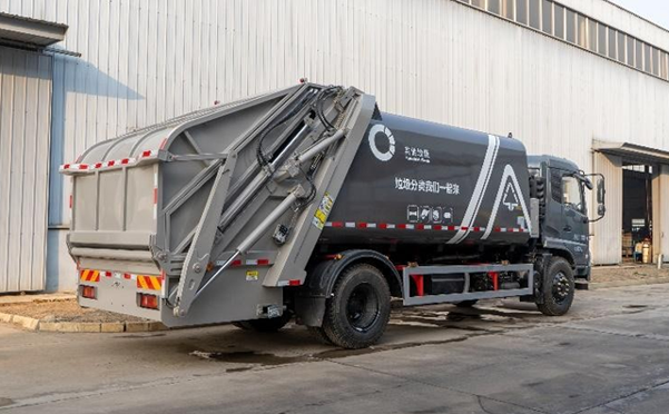 19方东风天锦压缩式垃圾车