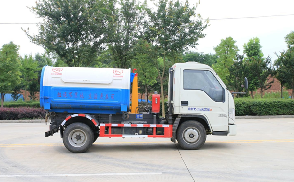 小卡之星2柴油3方车厢可卸式垃圾车